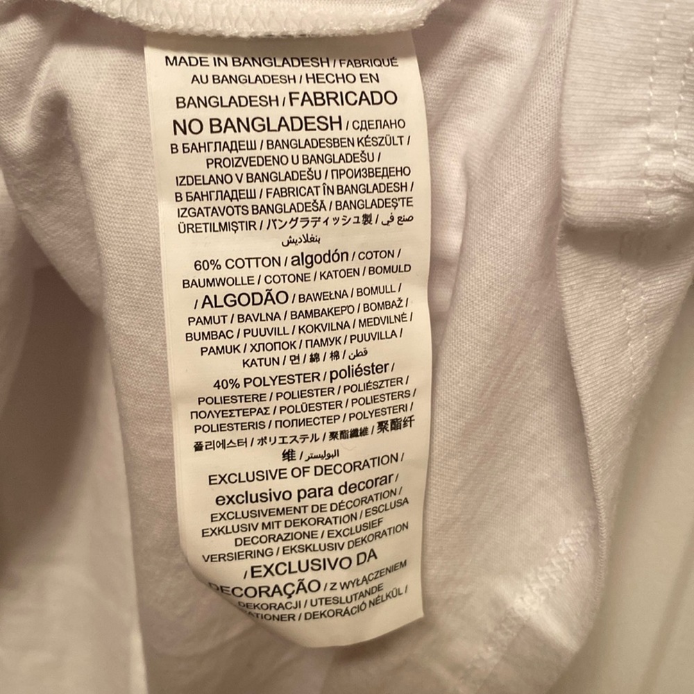 Team USA White T-Shirt with Red and Blue Print… - Picture 6 of 7